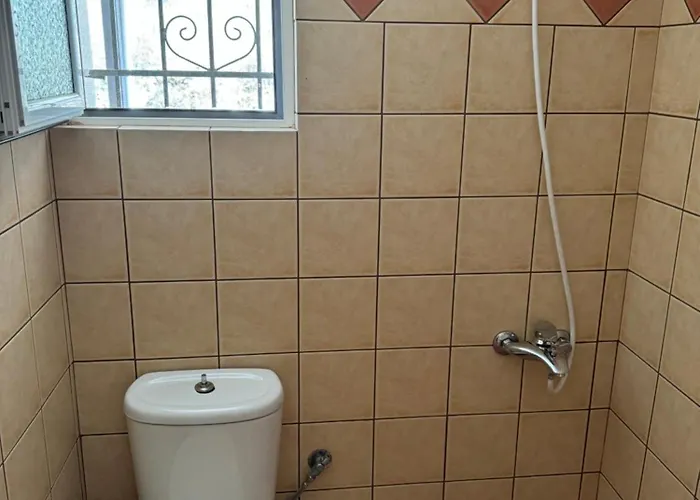 Isufi Family Pensjonat Saranda